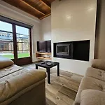 Rurales Lola Penarronda Apartment