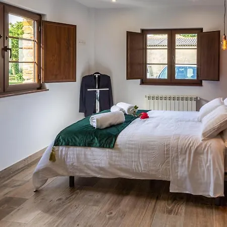 Rurales Lola Penarronda Apartment Castropol