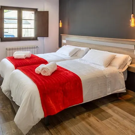 Rurales Lola Penarronda 아파트 *