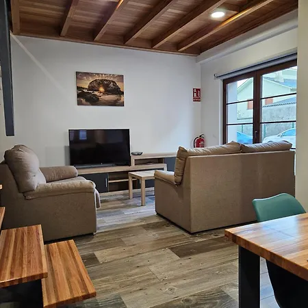 Rurales Lola Penarronda Castropol