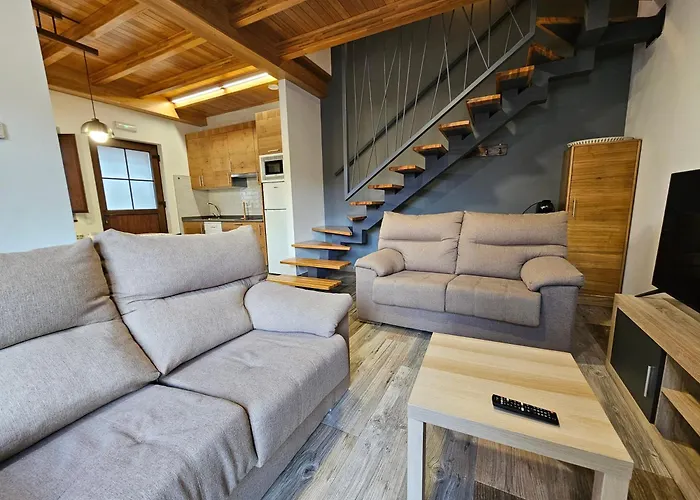 Rurales Lola Penarronda * Castropol